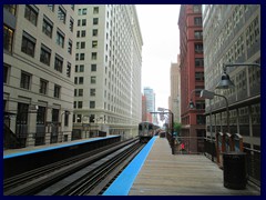 Loop trains 11 - Quincy station